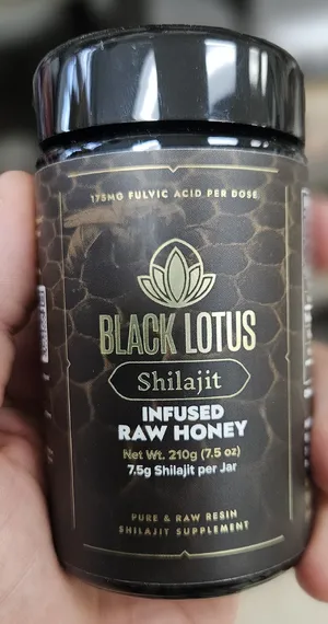 Shilajit in Raw Organic Honey