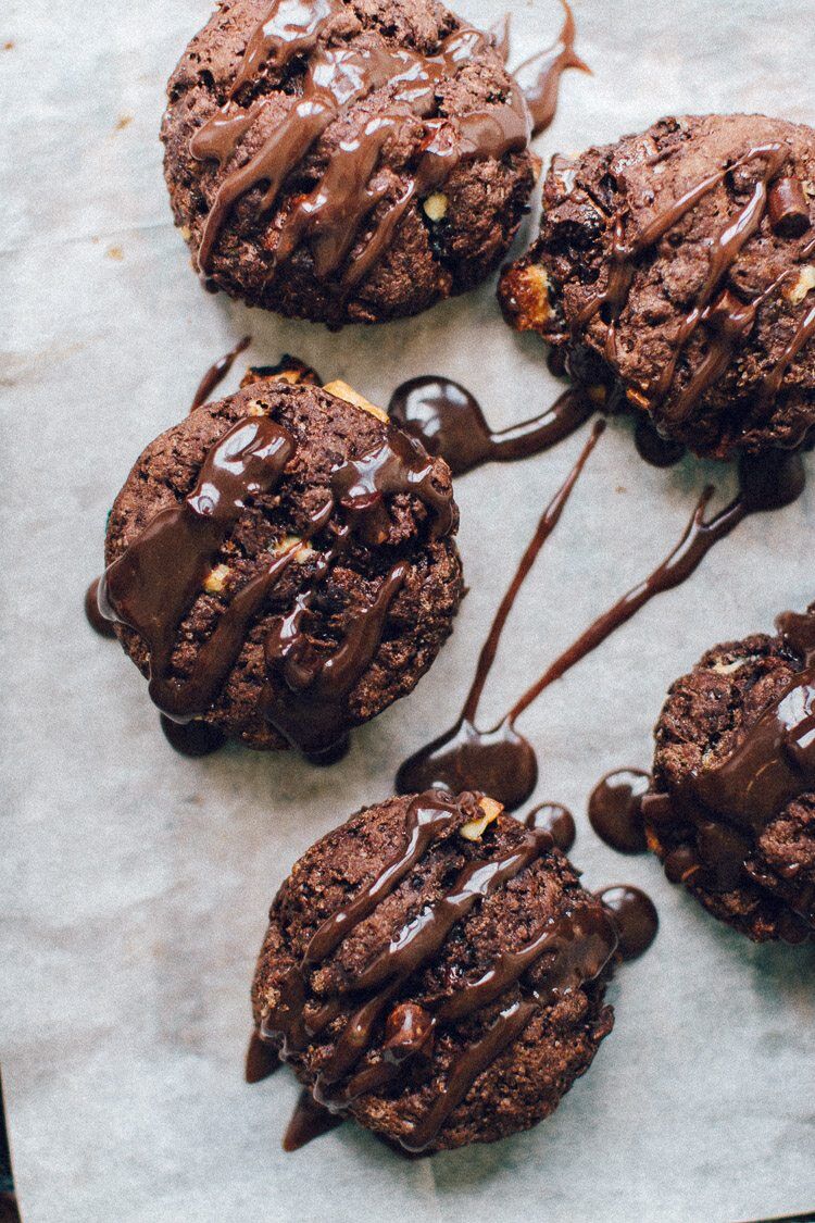 Scone: Chocolate Caramel