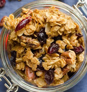 Cinnamon Maple Nut Granola